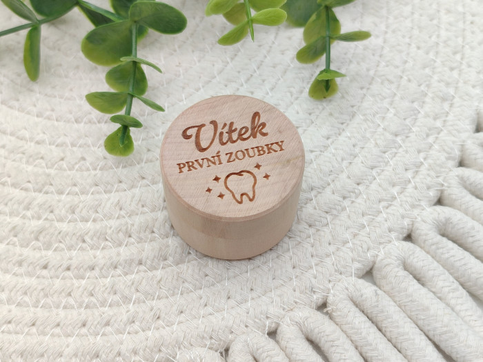 Dřevěná krabička na první zoubky se jménem - D-decor (5)