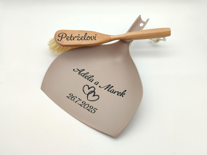 Svatební smetáček s lopatkou - Srdíčka | D-decor (1)