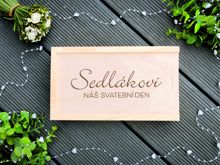 Dřevěná krabička na svatební fotografie malá 3 - D-decor (1)