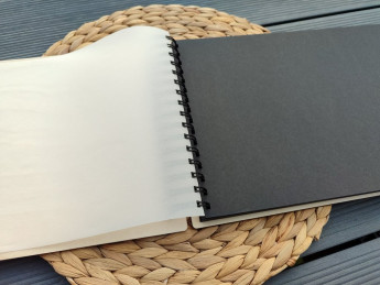 Dětské dřevěné fotoalbum se jménem na přání Dinosaurus - D-decor (6)