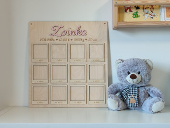 Dřevěná deska "Můj první rok" se jménem a údaji o narození D-decor