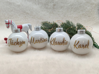 Vánoční baňka se jménem Sněhově bílá - D-decor (10)