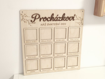 Svatební dřevěná deska na fotografie „Náš svatební den“ s příjmením novomanželů - 12 svatebních okamžiků | D-decor (9)