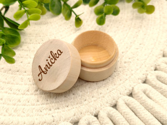 Dřevěná krabička se jménem - Písmo 2 | D-decor (3)