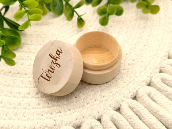 Dřevěná krabička se jménem - Písmo 3 | D-decor (3)