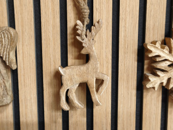 Dřevěný jelen k zavěšení | D-decor (2)